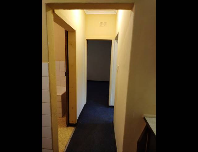 2 BEDROOM APARTMENT FOR SALE IN RUSTENBURG CENTRAL